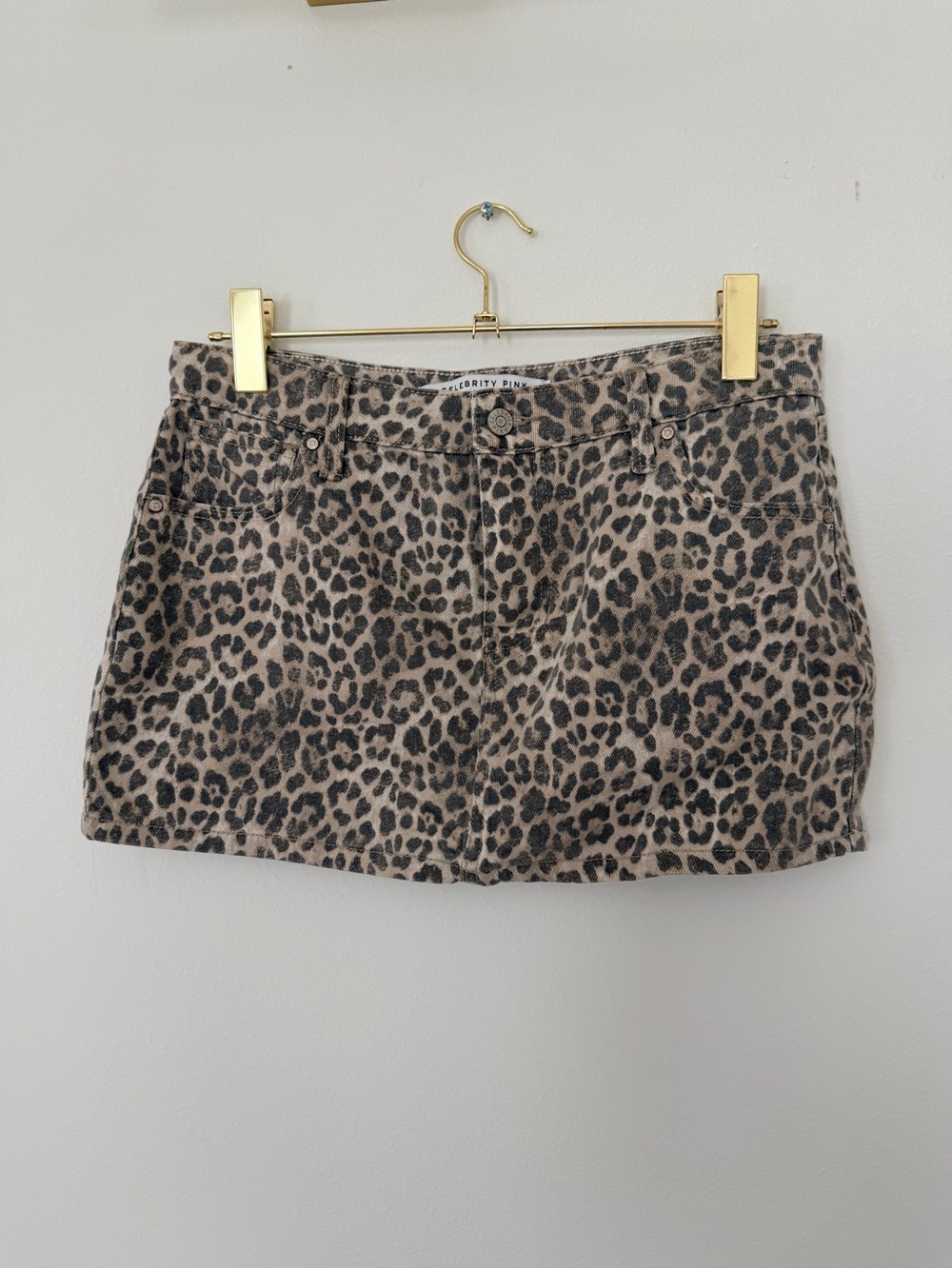 Celebrity Pink Leopard Print Mini Skirt in Beige and Black size 7 28
